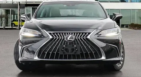 Lexus ES 350 2025