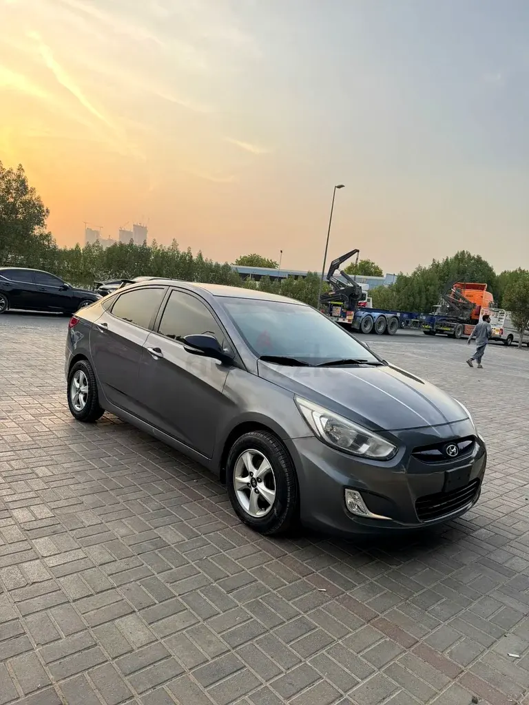 هيونداي أكسنت 2015