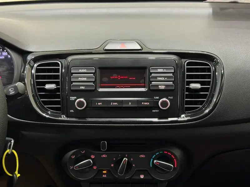 كيا بيجاس ستاندر 2026