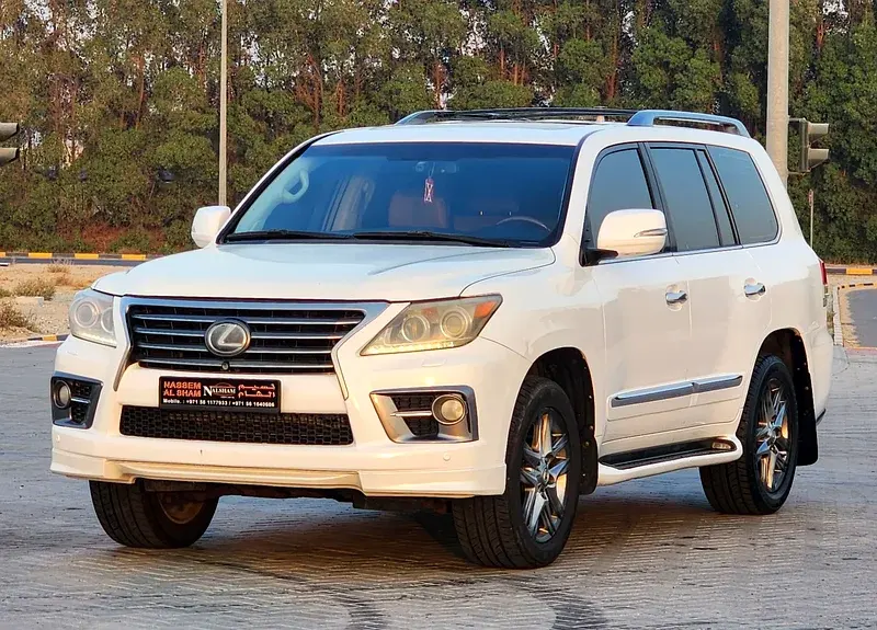 Lexus LX 2012