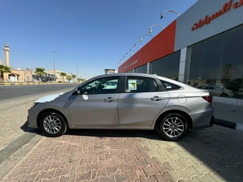 Toyota Yaris 2024
