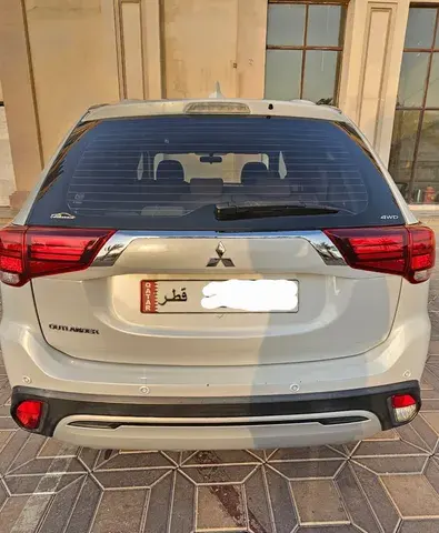 ميتسوبيشي آوتلاندر 2019
