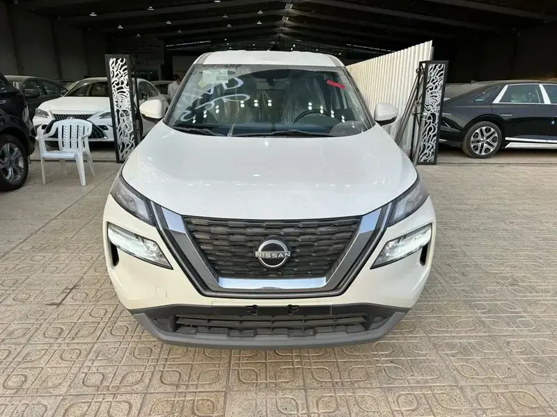 Nissan X-Trail 2025