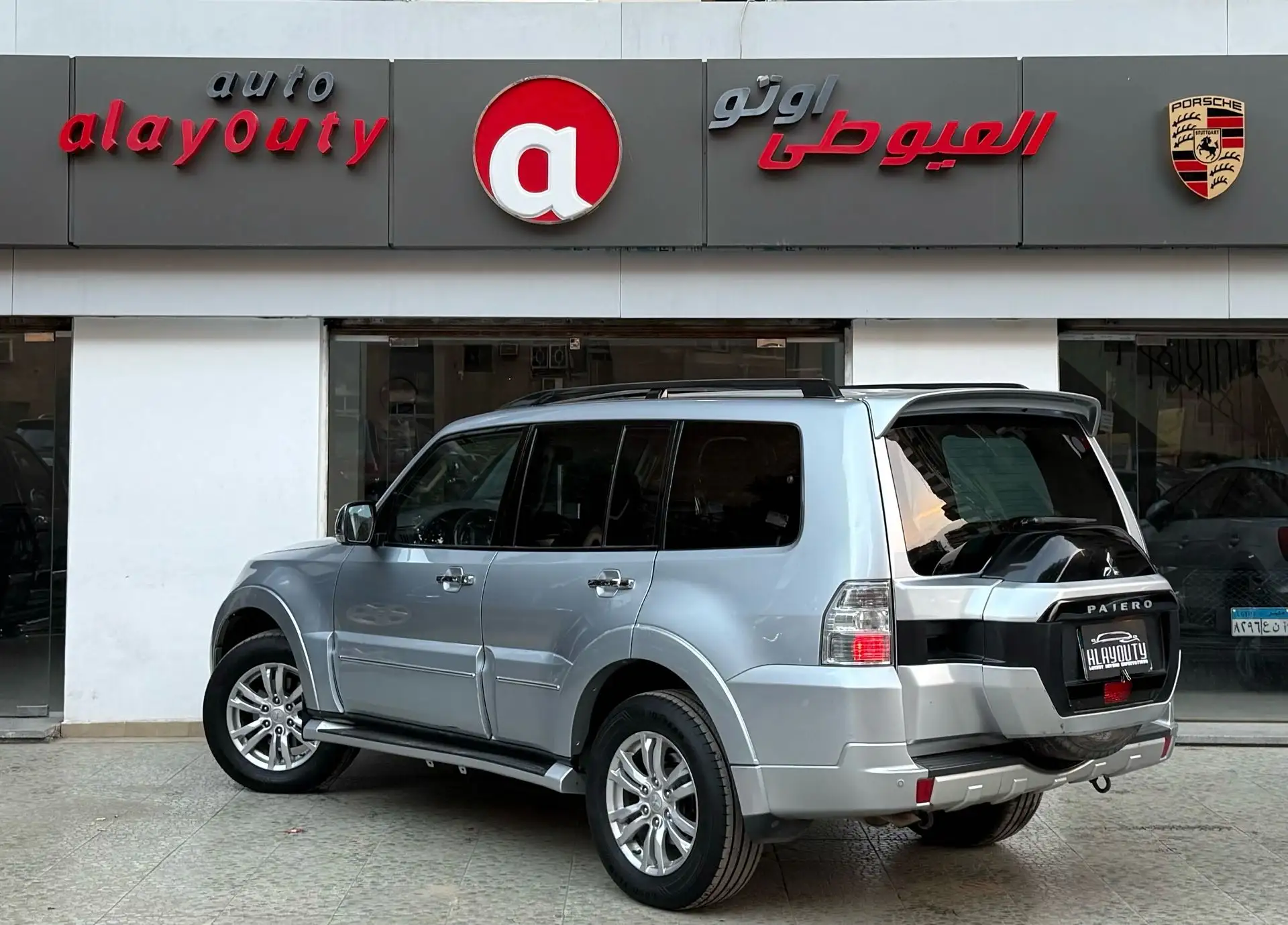 ميتسوبيشي باجيرو 2016