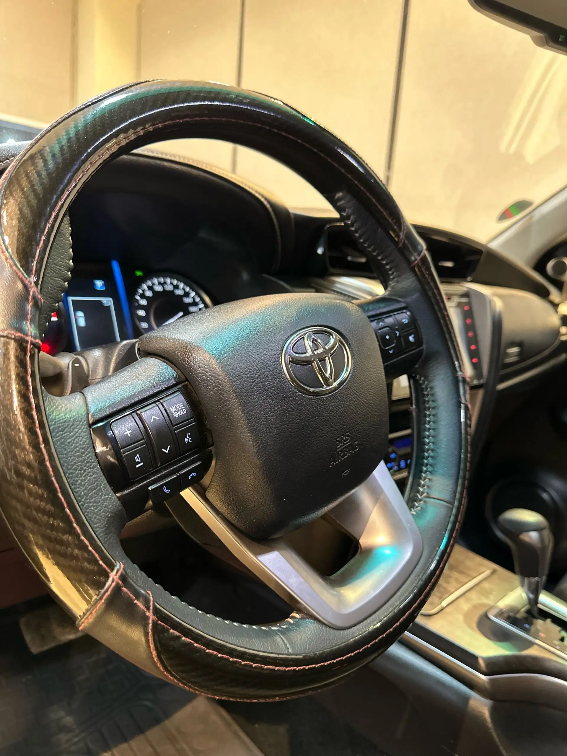 Toyota Fortuner 2023