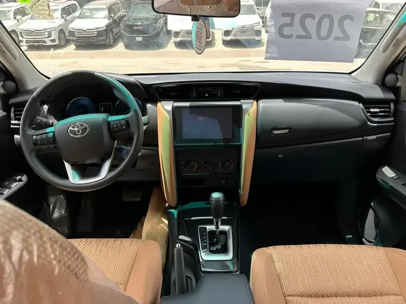 Toyota Fortuner 2025