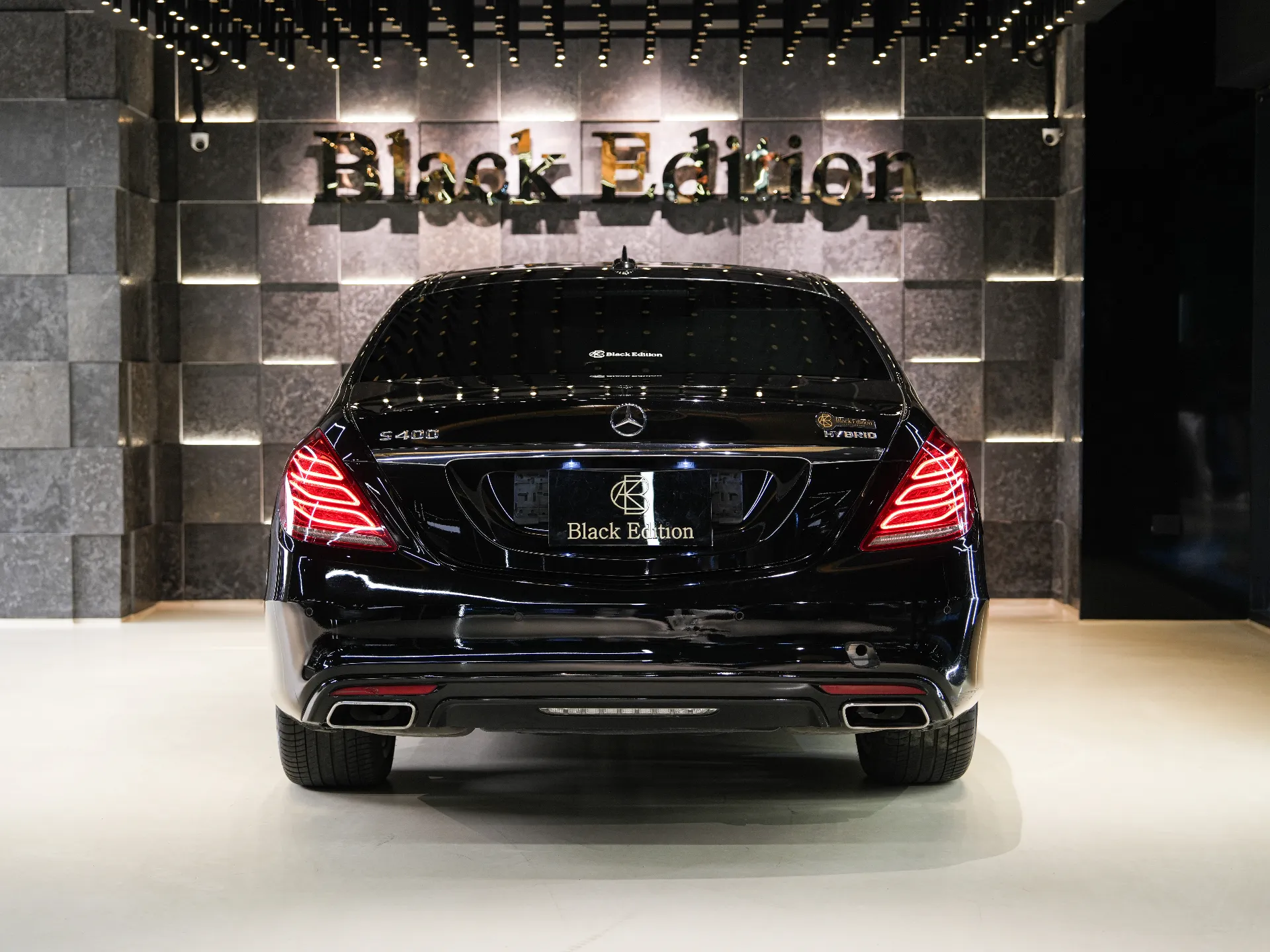 مرسيدس بنز S Class 2015