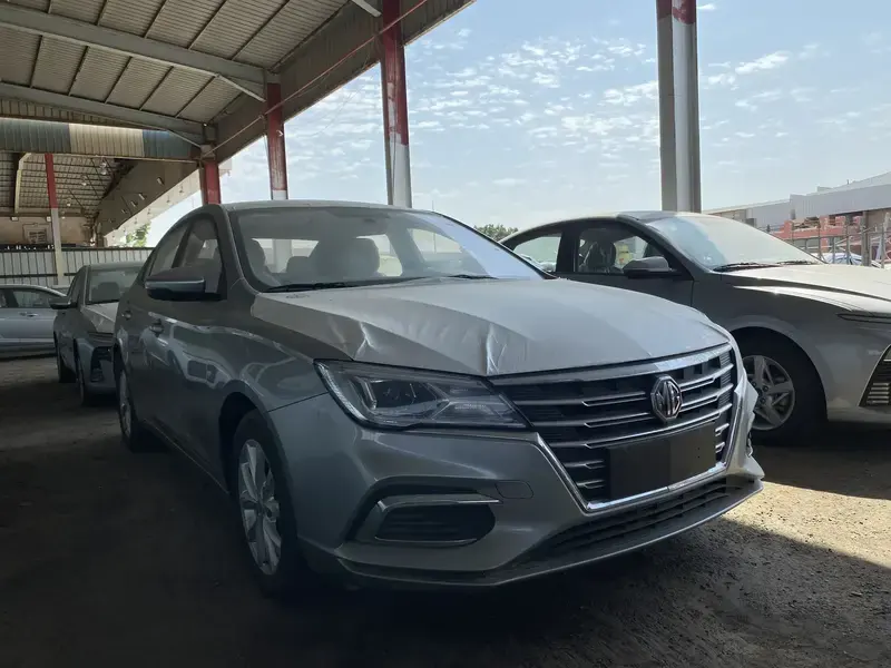 ام جي 5 2025 استاندر