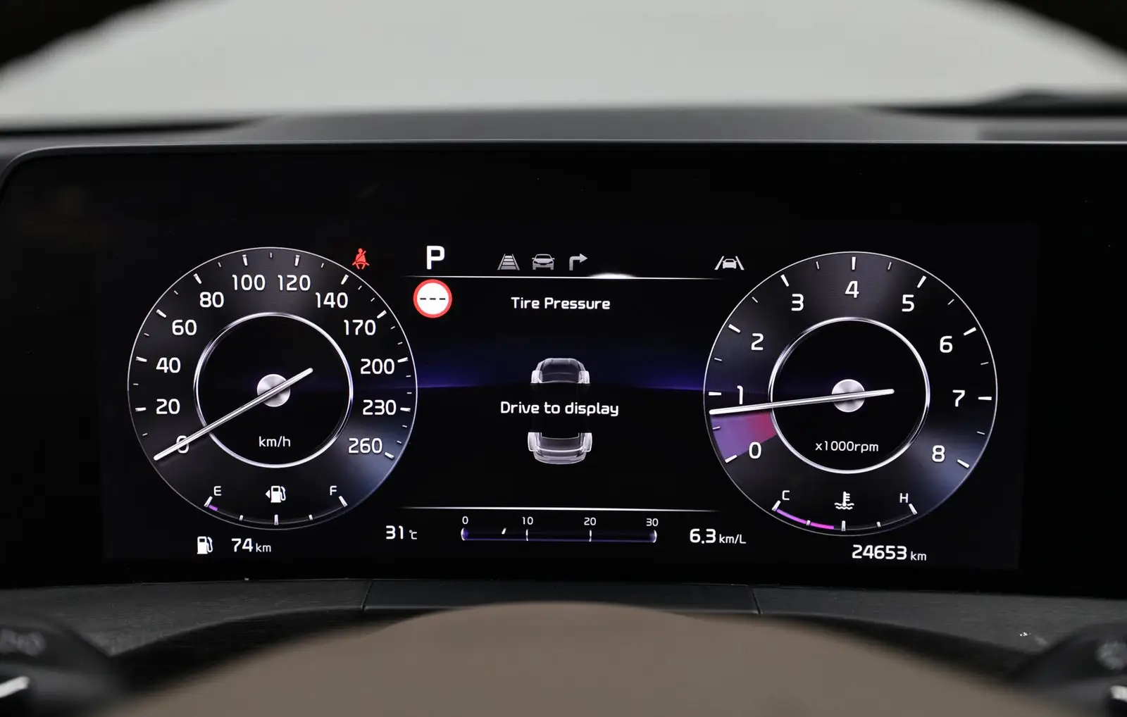 Accident Free | 2.5L | Free Insurance and Registration | Under Warranty Till 2026 | A001725