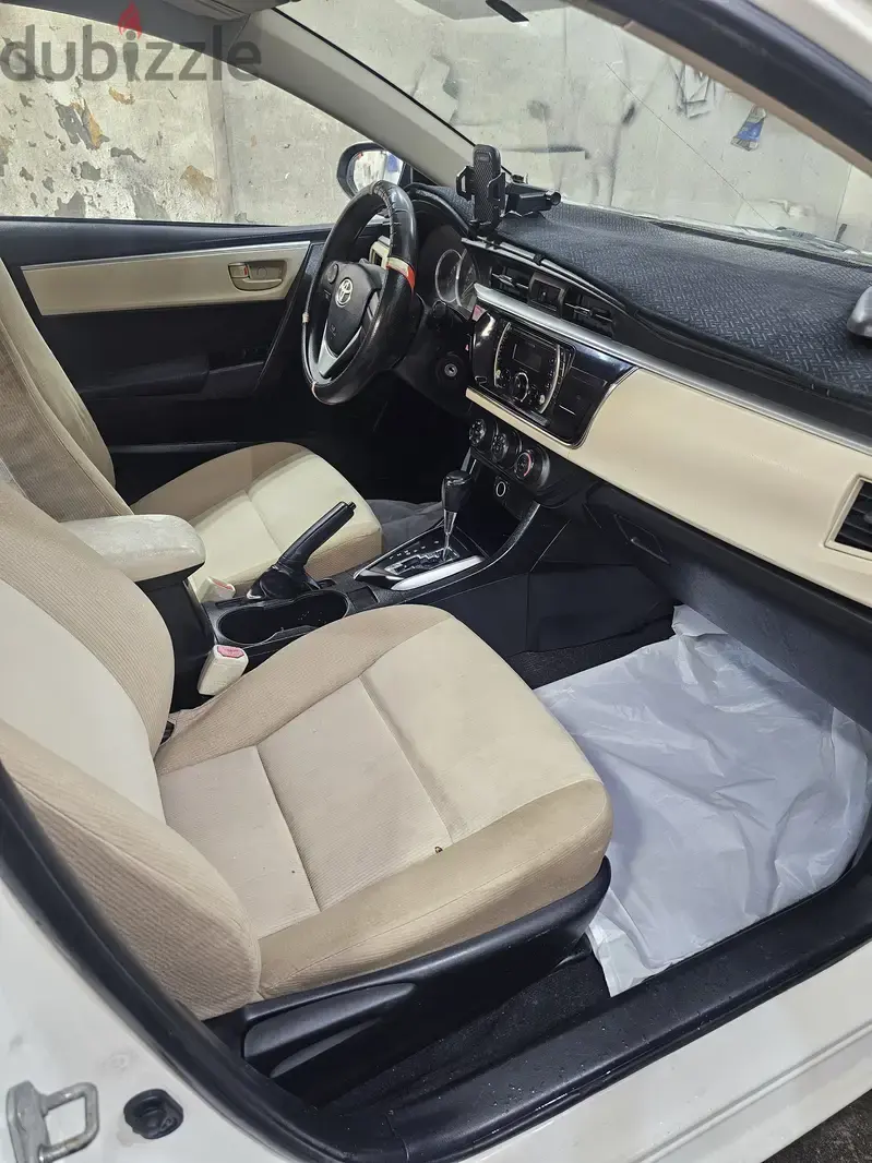 تويوتا كورولا 2014