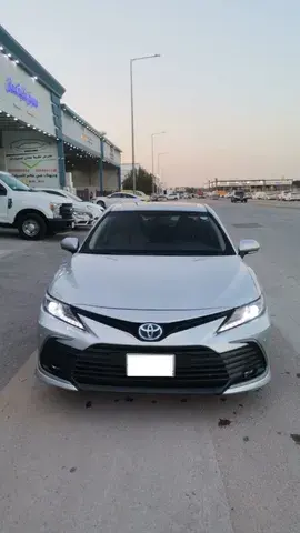 تويوتا كامري  2.4 Hybrid XLE 2022