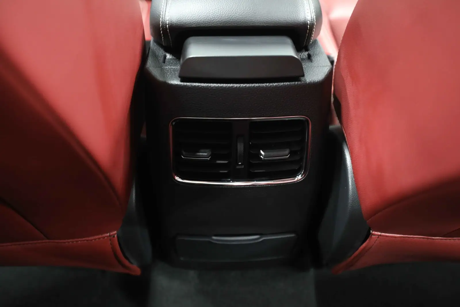 GCC | Low KMs | MG RX5 | Almost New | 1,200 AED Montly Installment