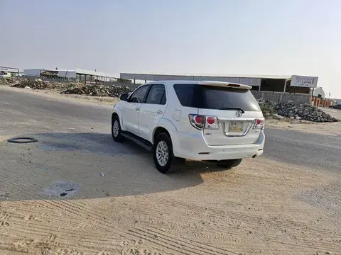 تويوتا فورتشنر 2015