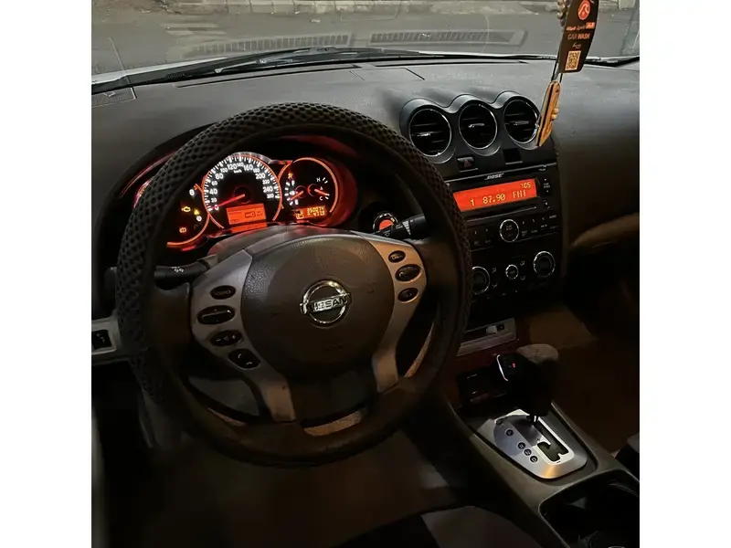 Nissan Altima 2009