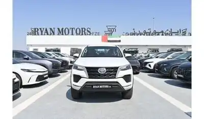 تويوتا فورتونر Toyota Fortuner 2.7L Petrol, Automatic 4WD, Model 2024, Color White
