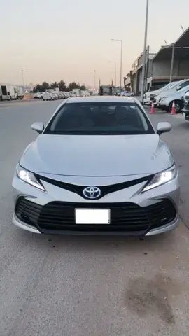 تويوتا كامري  2.4 Hybrid XLE 2022