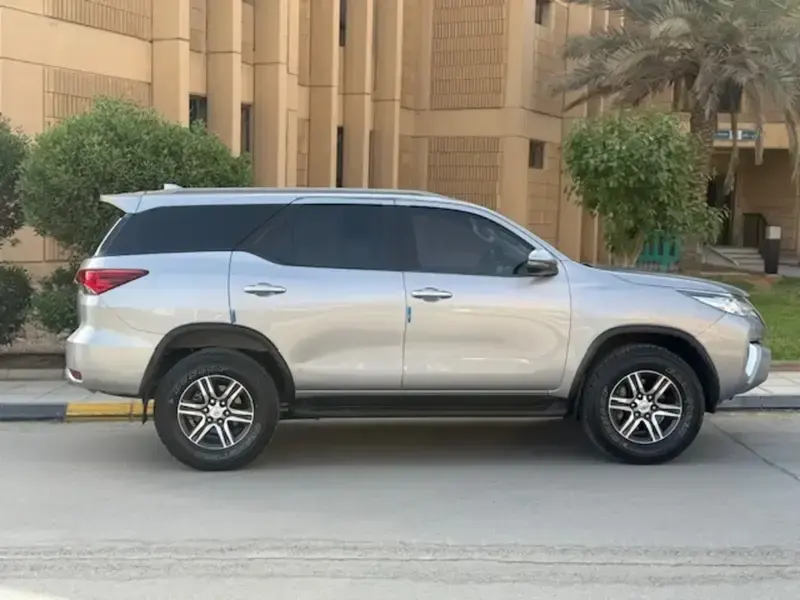 Toyota Fortuner 2018 GX2 4X4 (double) 4 cylinder 2.7 VVTI