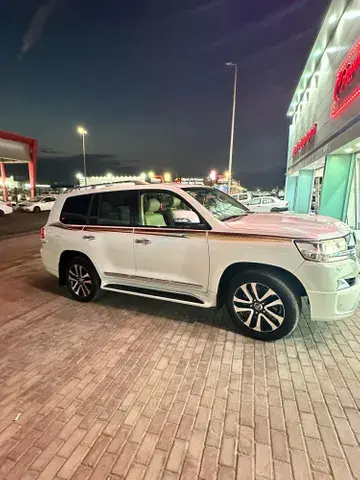 Toyota Land Cruiser 2017