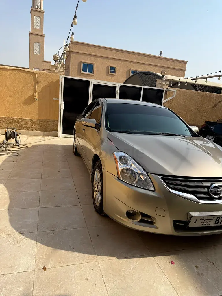 نيسان ألتيما 2010