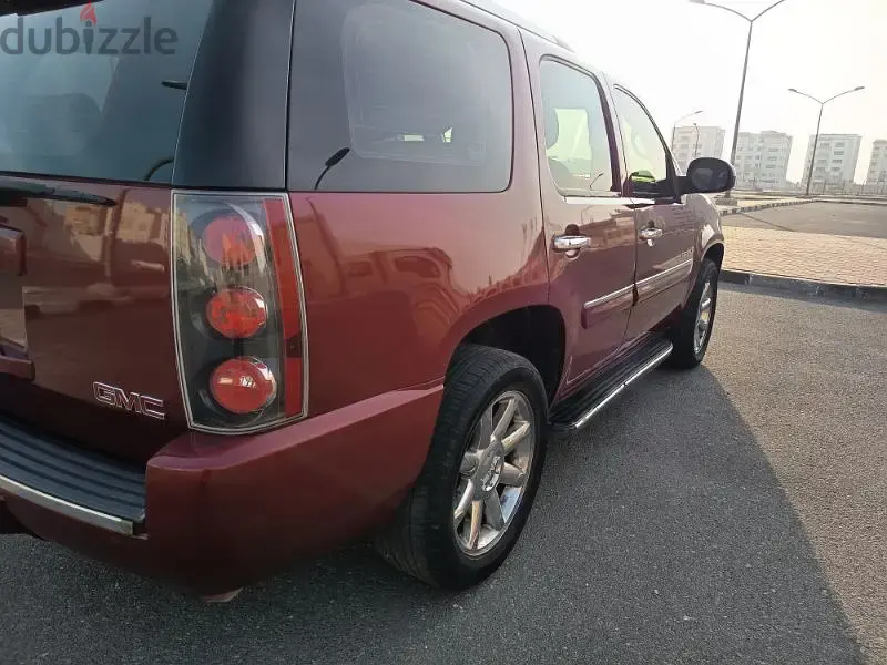 جي أم سي يوكون 2008