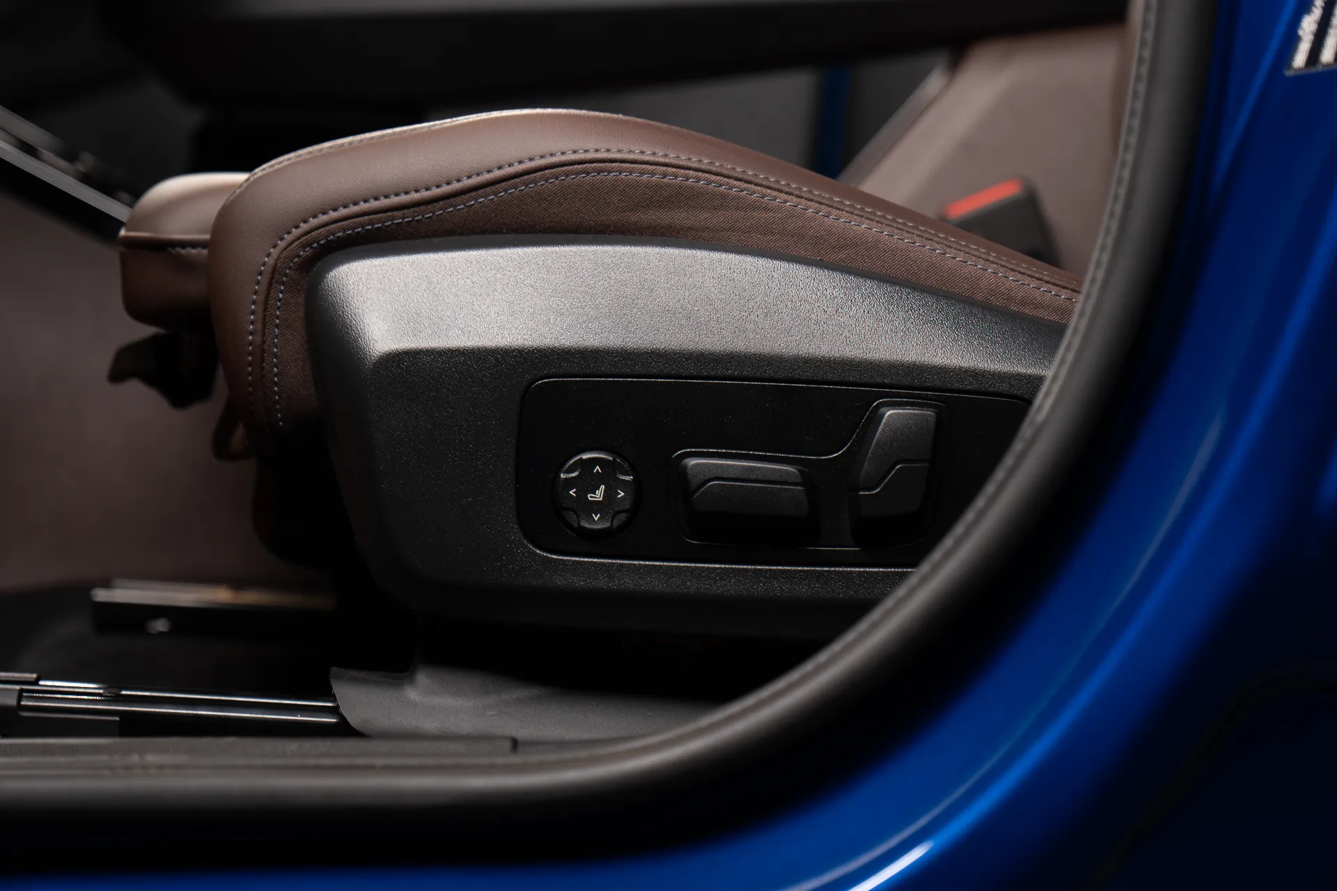 بي أم دبليو X2 2025