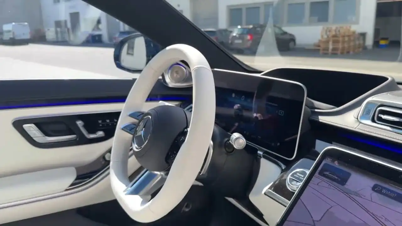 Mercedes Benz S Class 2023