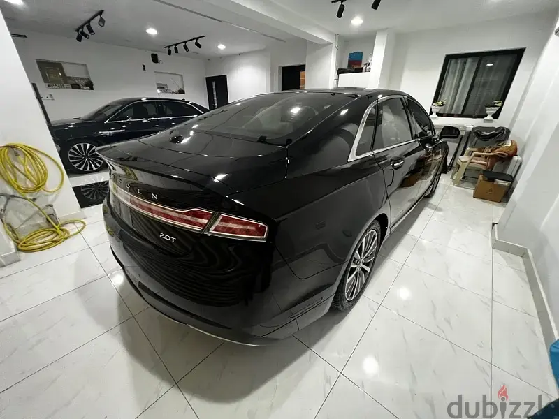 لينكولن MKZ 2017