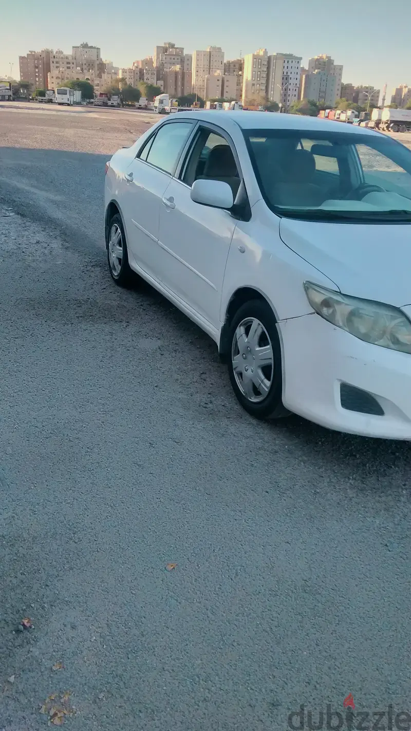 تويوتا كورولا 2010