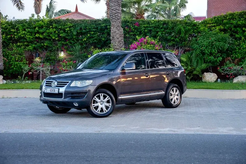 فولكس واجن طوارق 2008