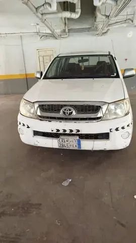 تويوتا هيلوكس 2010