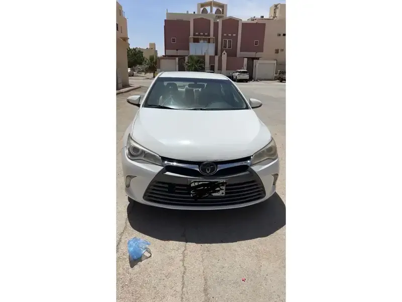 تويوتا كامري 2017