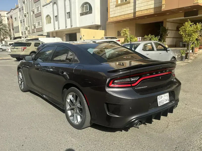 دودج تشارجر 2020
