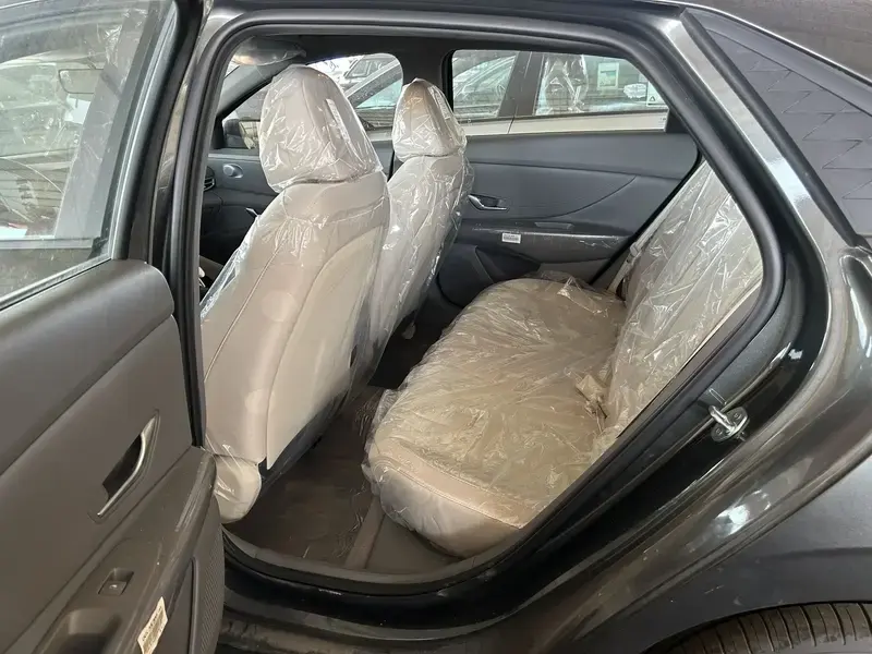 هيونداي إلنترا 2025 سمارت مكينة 2000 سي سي