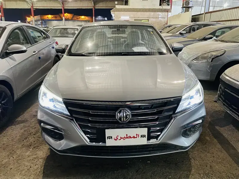 ام جي 5 2024 فل كامل