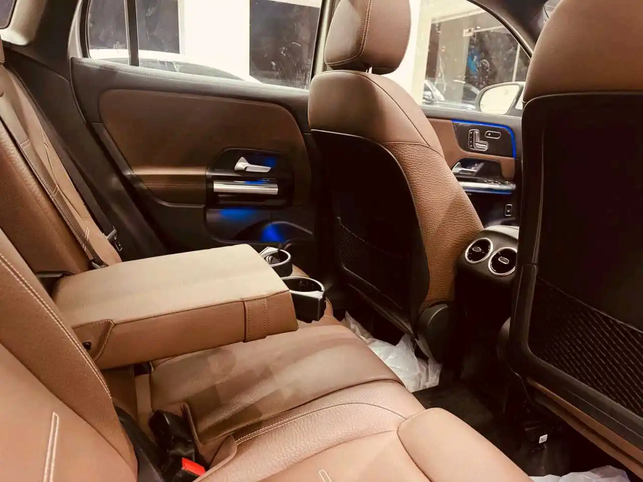 مرسيدس بنز GLA Class 2023