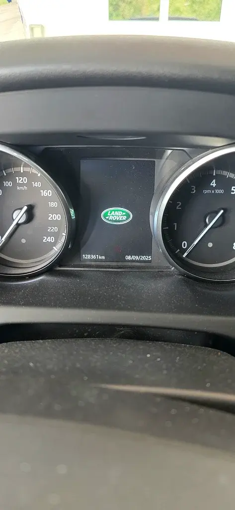 لاند روفر دسكفري سبورت 2017