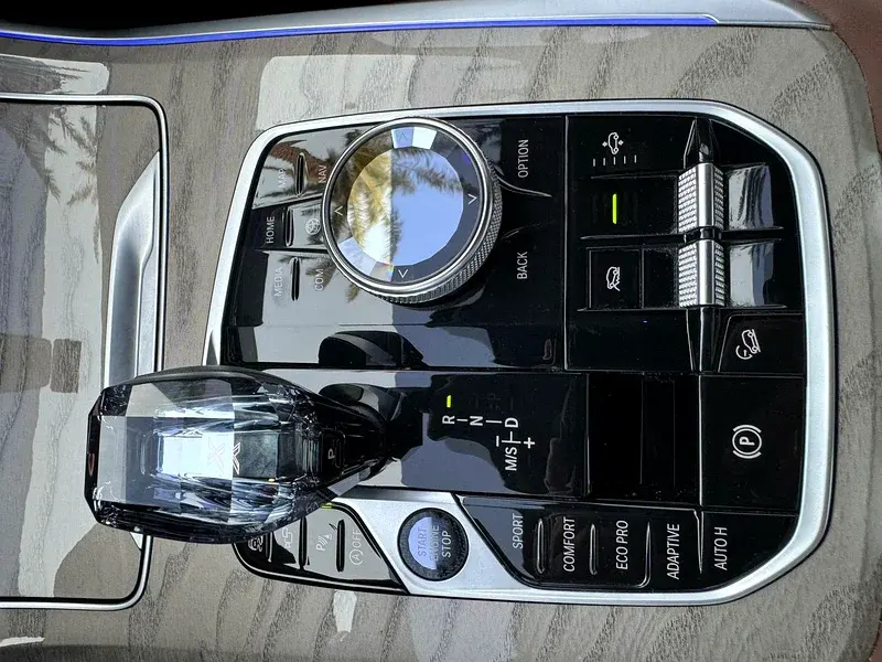 بي أم دبليو X7 2020