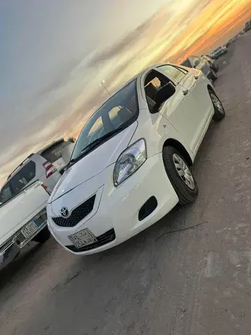 تويوتا يارس 2011