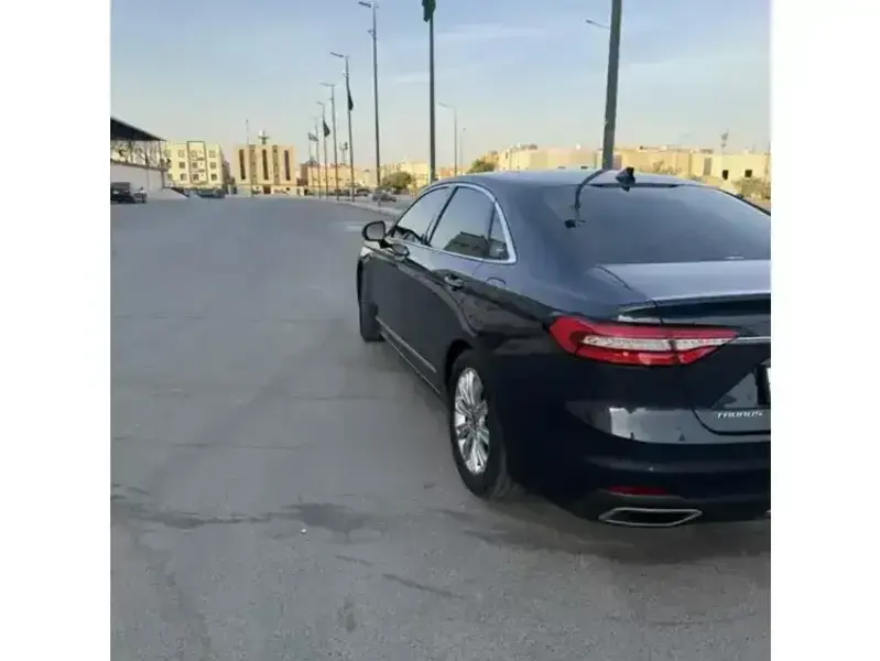 Ford Taurus 2022