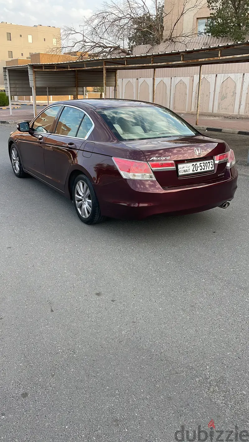 هوندا أكورد 2012