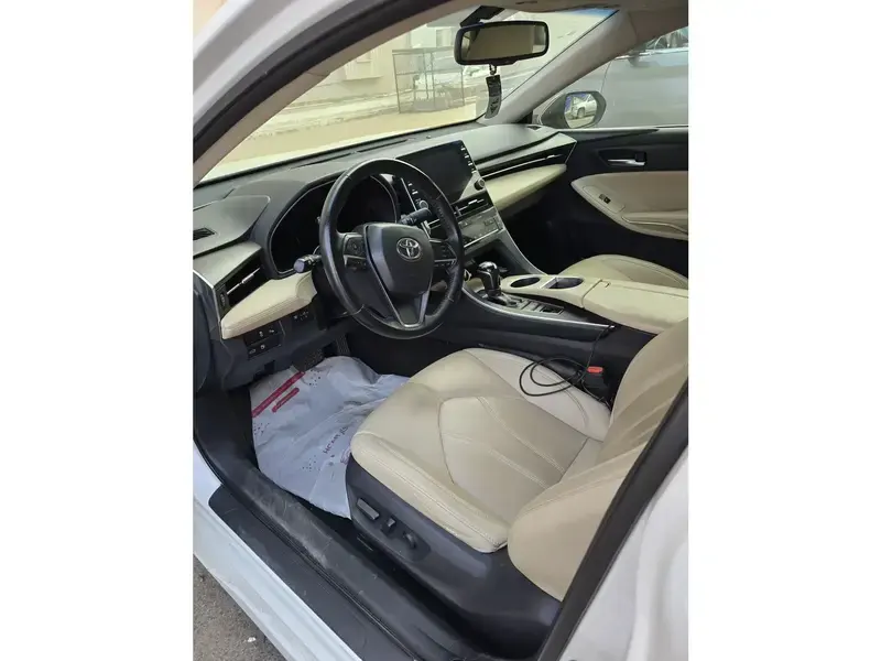 Toyota Avalon 2019