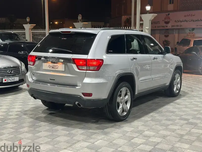 جيب شيروكي 2012