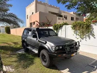 تويوتا لاند كروزر RHD