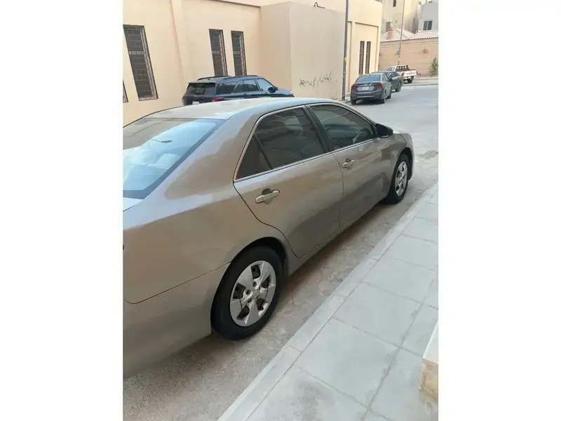 تويوتا كامري 2012