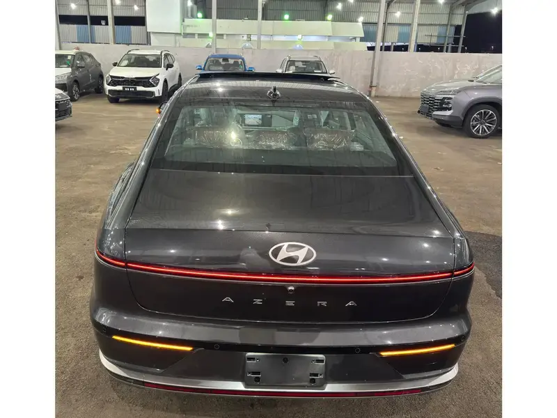 Hyundai Azera 2025