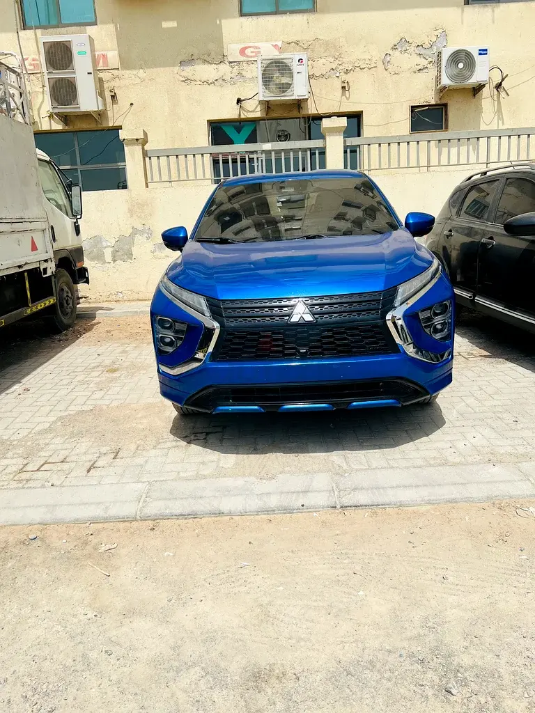 ميتسوبيشي اكليبس كروس 2023