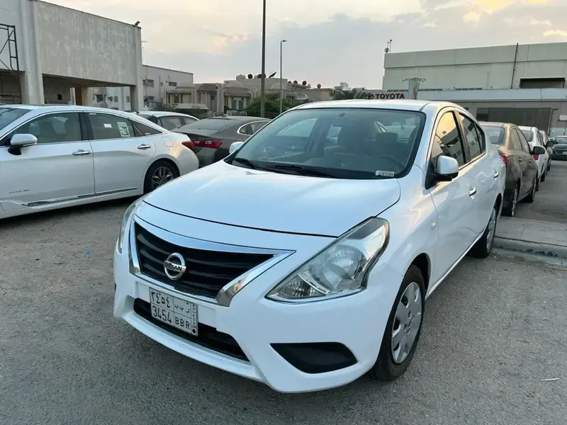 نيسان صني 2022