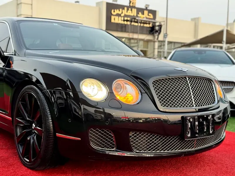 بنتلي كونتيننتال 2011