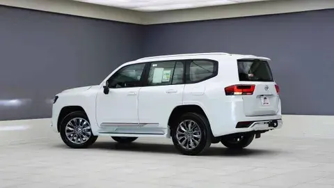 تويوتا لاند كروز 2024 الجديد