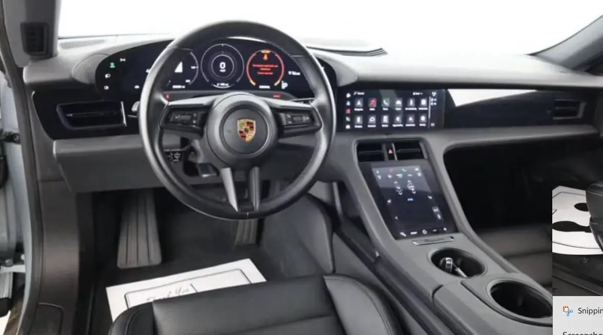 بورش تايكان 2023